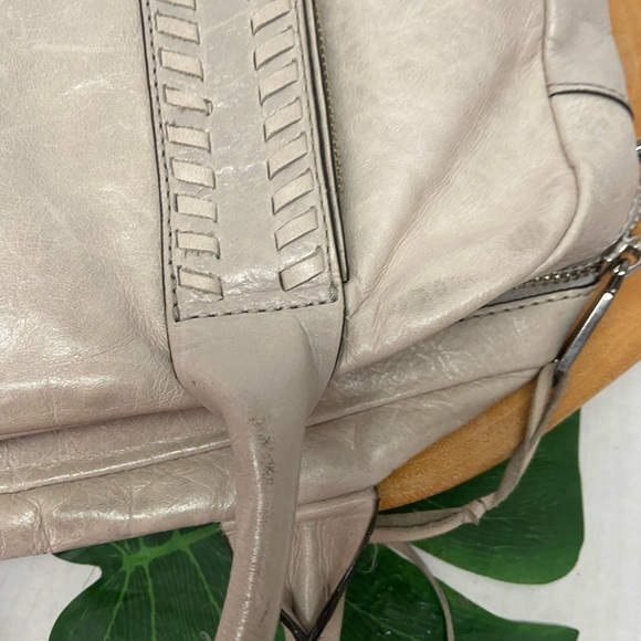 Large Rebecca Minkoff Oatmeal White Leather Tote Bag w/Shoulder Strap - Picture 9 of 14